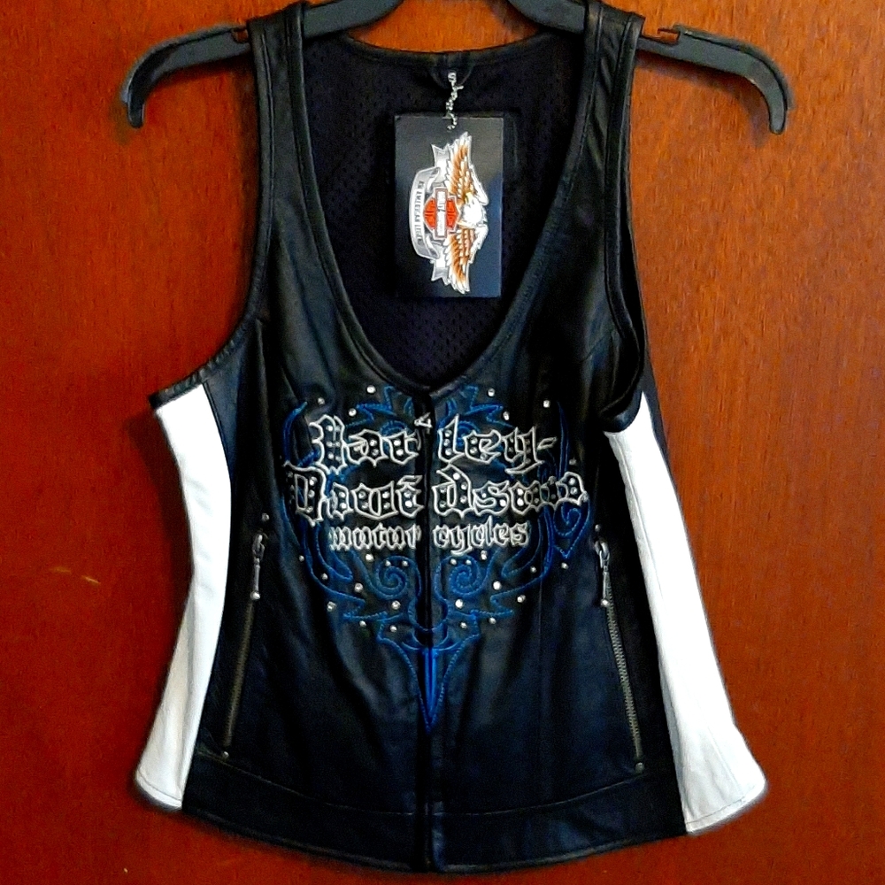 Ladies leather vest